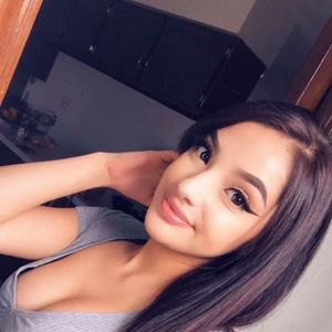 Meet your Posher, Becky